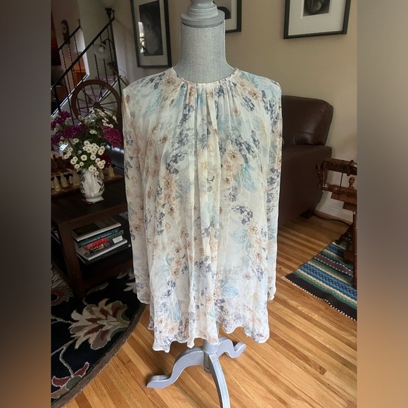 Zimmermann Blue and White Floral Print Silk Top, size 3 - Picture 4 of 8